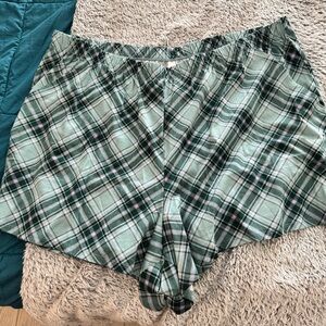 Cacique Green Plaid Relaxed Pajama Shorts
